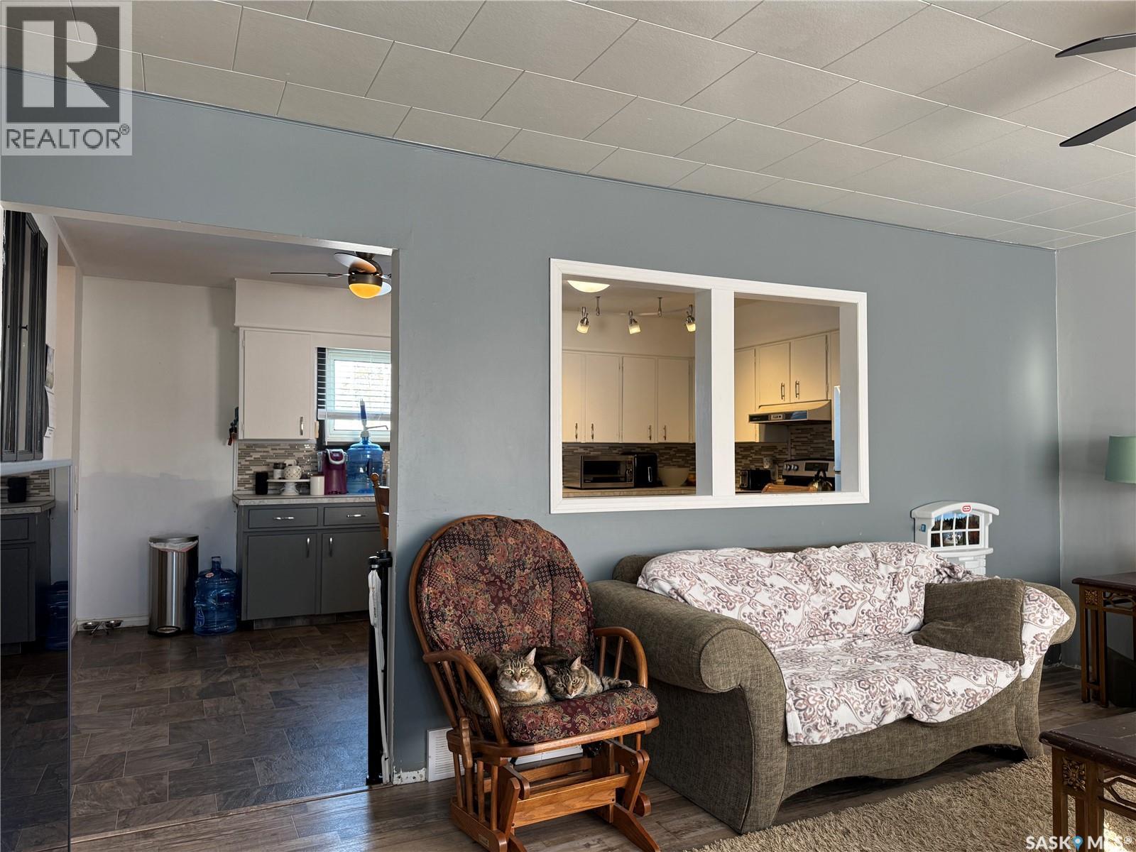 312 5th Street W, Wynyard, Saskatchewan  S0A 4T0 - Photo 8 - SK030039