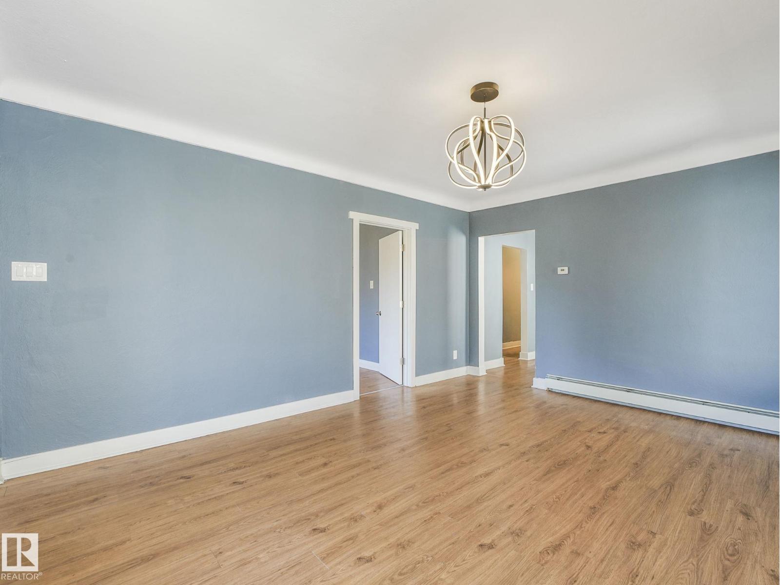 9638 106 Av Nw, Edmonton, Alberta  T5H 0N4 - Photo 10 - E4476654