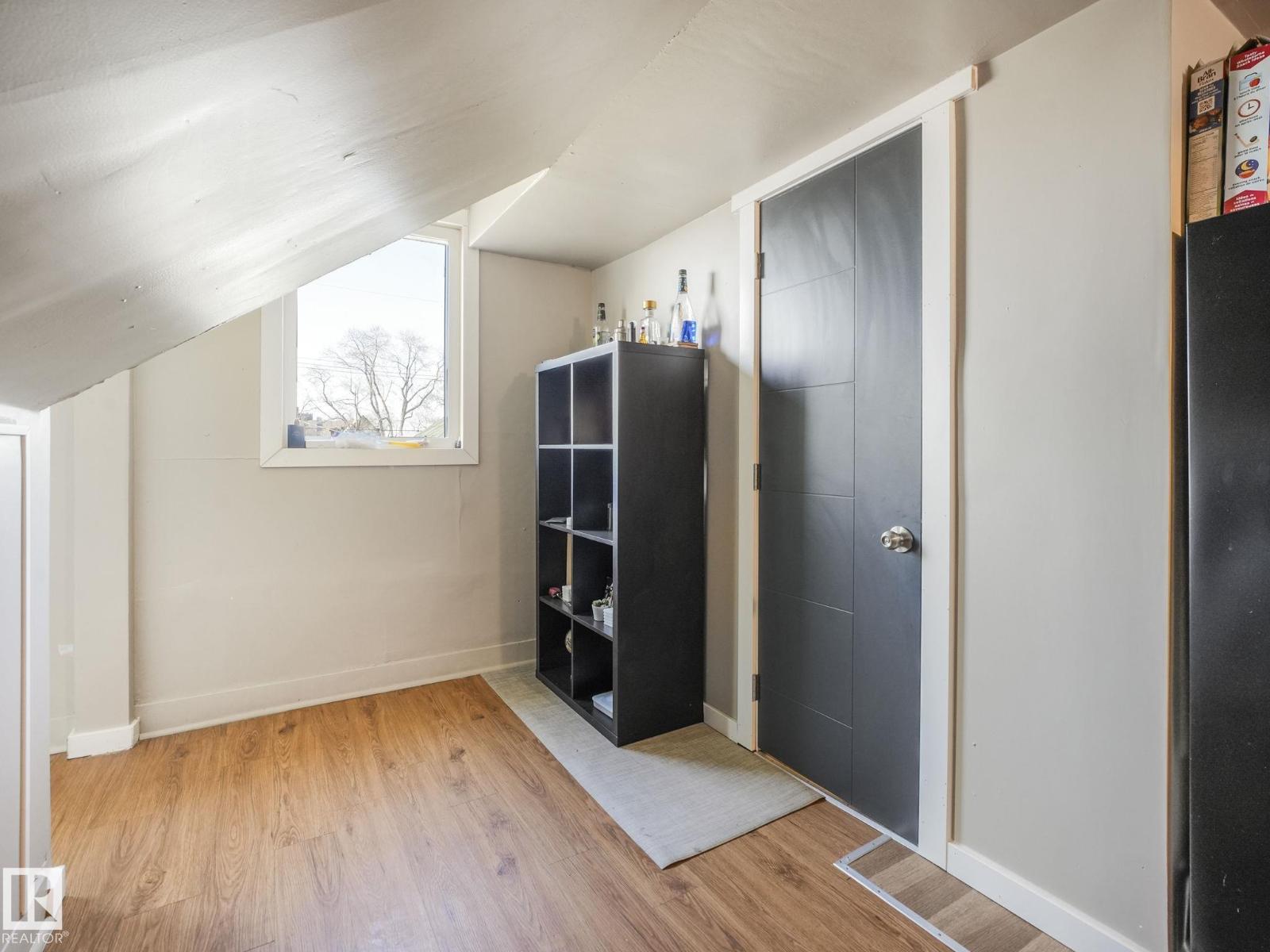 9638 106 Av Nw, Edmonton, Alberta  T5H 0N4 - Photo 42 - E4476654