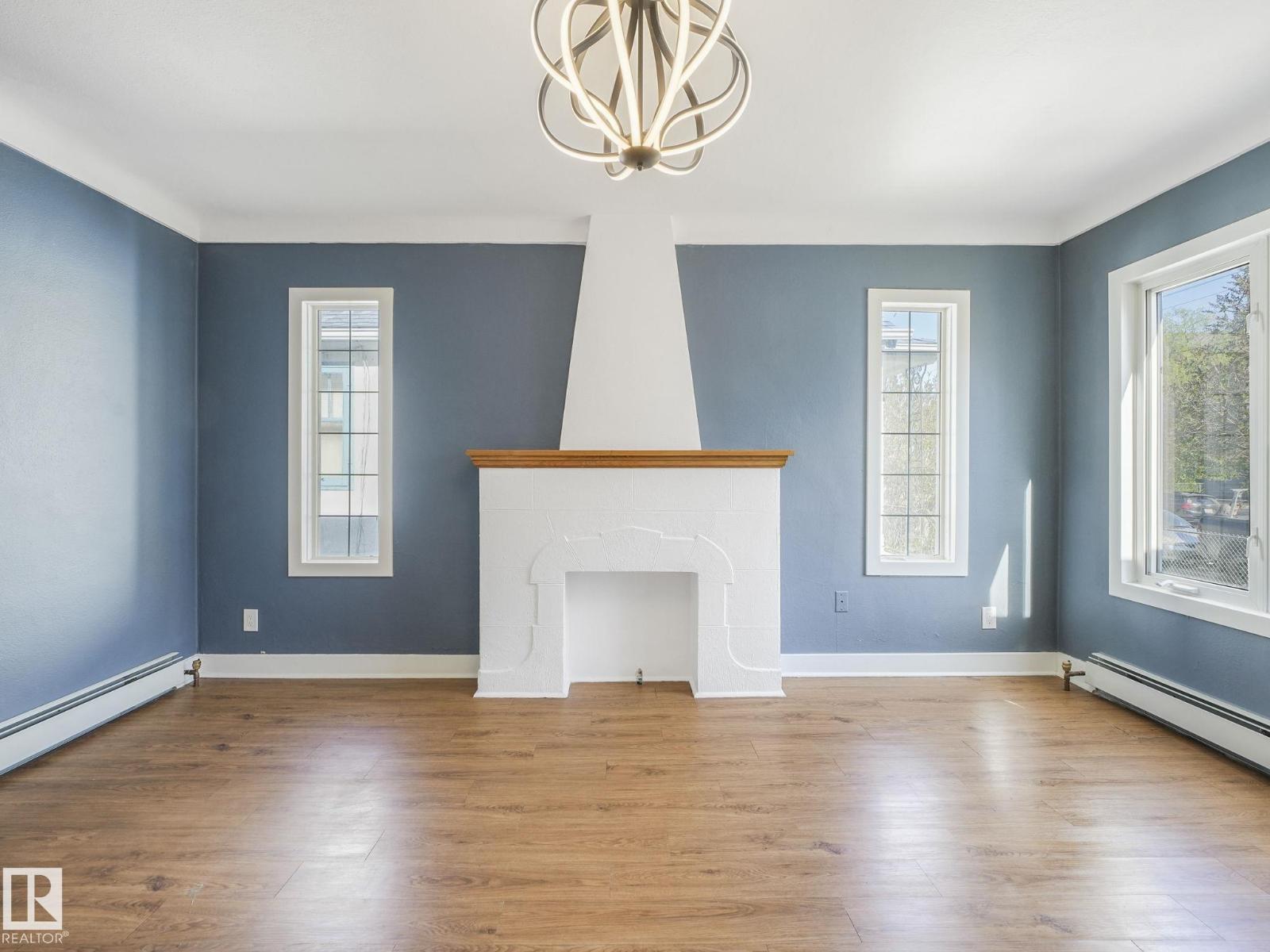 9638 106 Av Nw, Edmonton, Alberta  T5H 0N4 - Photo 7 - E4476654