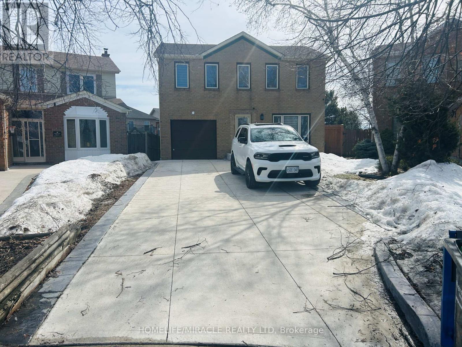 UPPER LEVEL - 20 NADIA PLACE, Brampton, Ontario