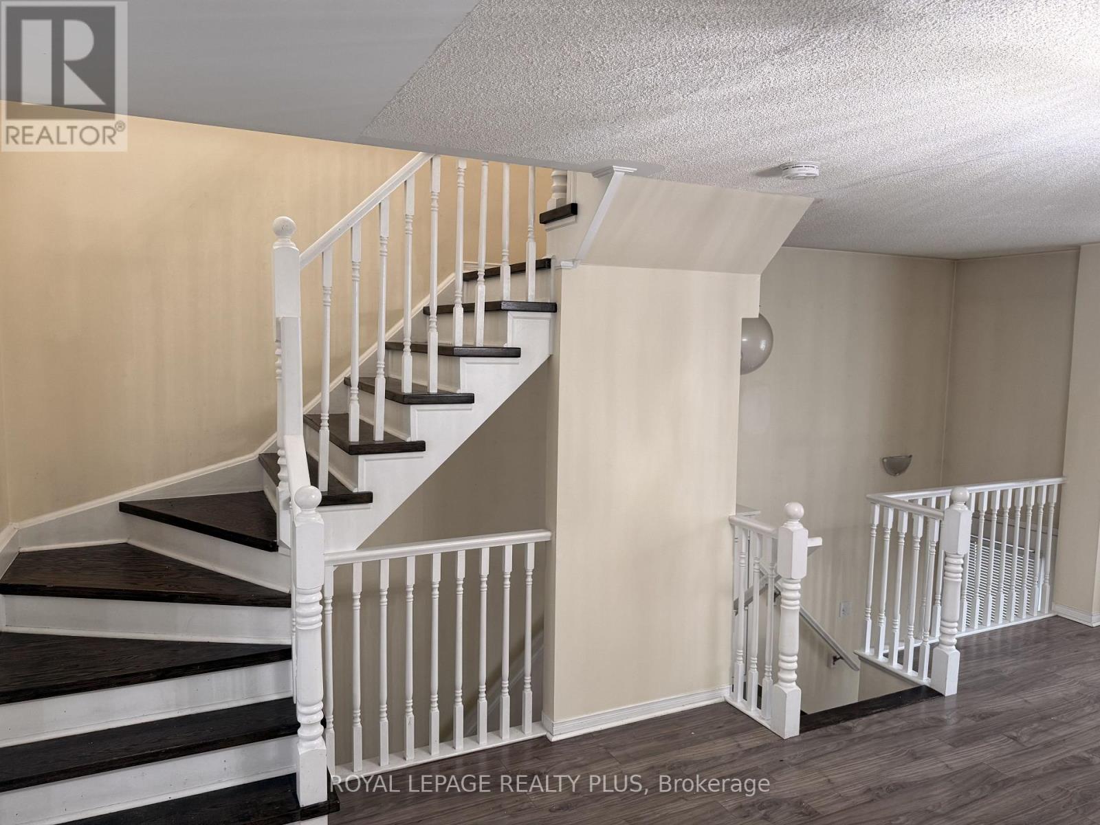 85 - 3050 Erin Centre Boulevard, Mississauga, Ontario L5M 0P5 - Photo 4 - W12864280