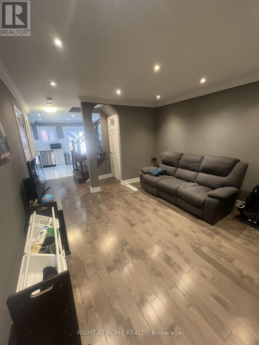 5266 Fairford Crescent, Mississauga, Ontario  L5V 1Z9 - Photo 24 - W12864282