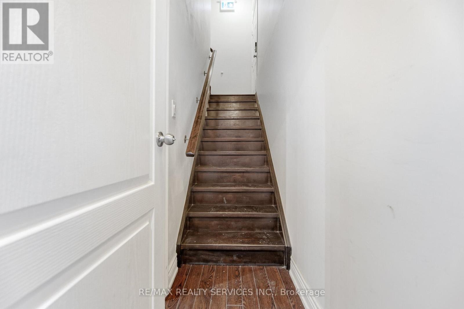 28 Enford Crescent, Brampton, Ontario  L7A 4C7 - Photo 35 - W12864316