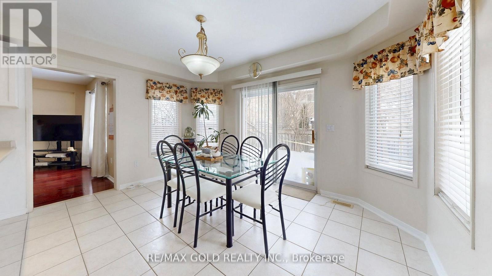 5 Sir David Place, Brampton, Ontario  L7A 2E4 - Photo 22 - W12864322