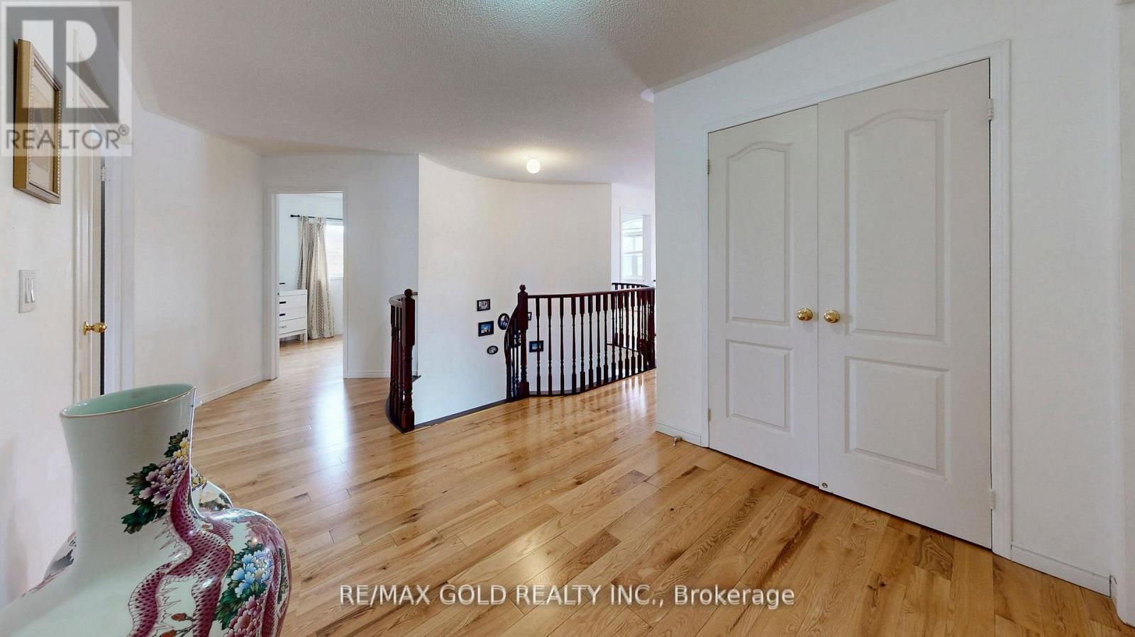 5 Sir David Place, Brampton, Ontario  L7A 2E4 - Photo 28 - W12864322