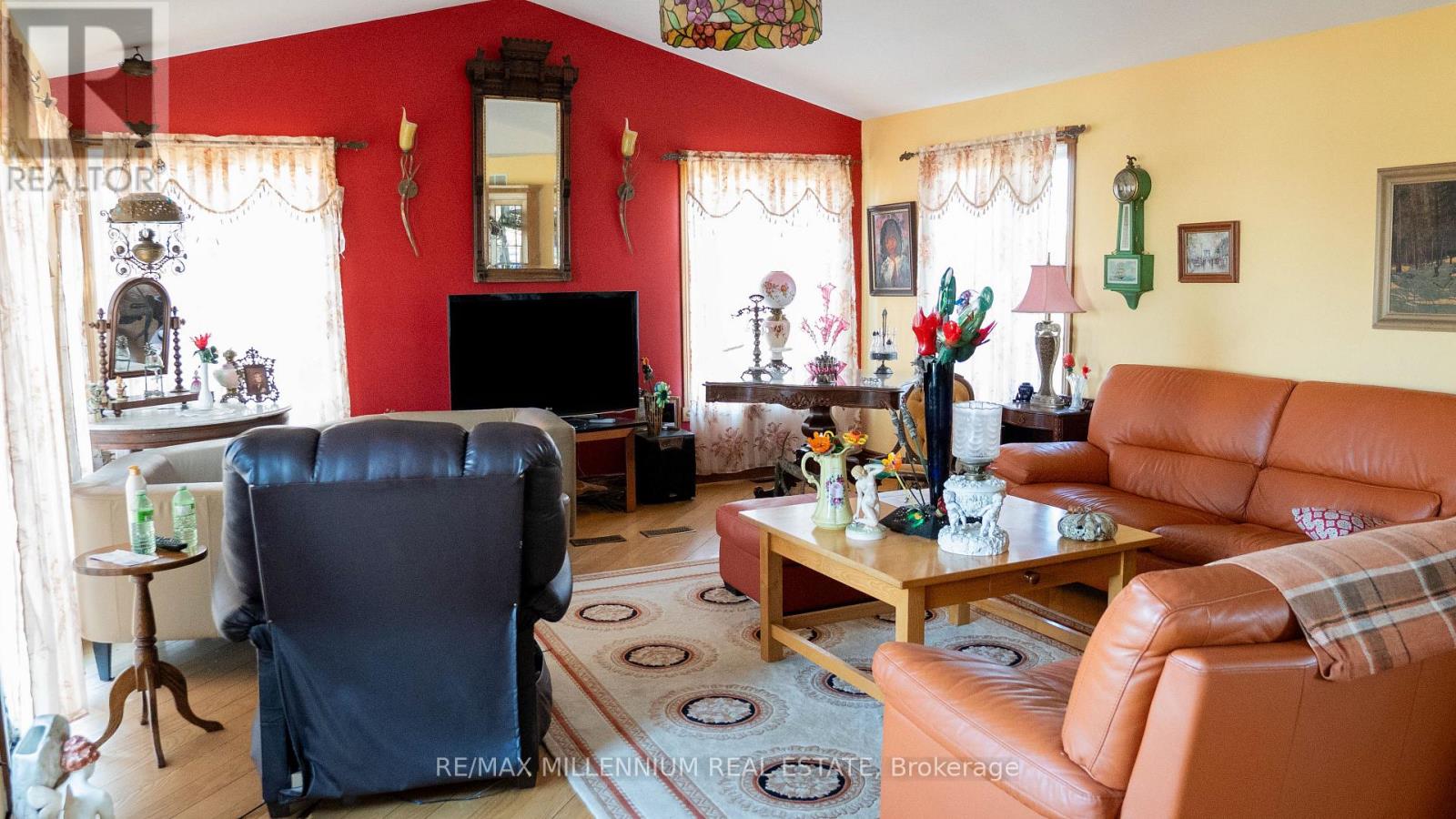 1113 Ridge Road, Hamilton, Ontario  L8J 2X5 - Photo 8 - X12864274