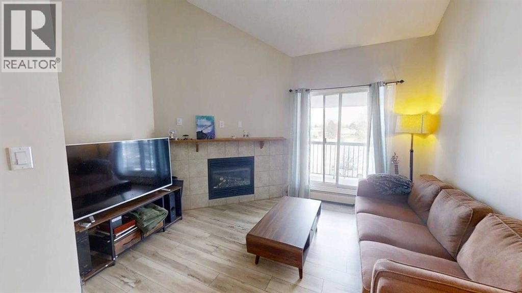 302, 4210 20 Avenue S, Lethbridge, Alberta  T1K 4X9 - Photo 4 - A2288074