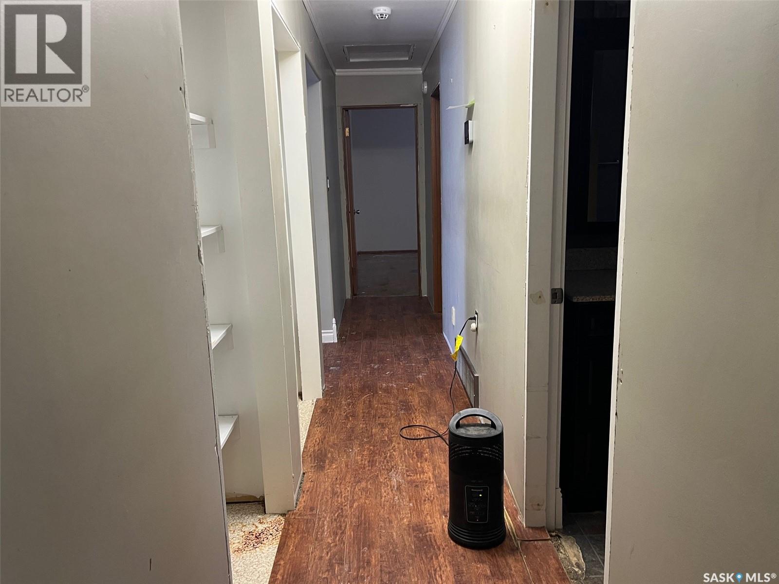 404 Central Avenue, Montmartre, Saskatchewan  S0G 3M0 - Photo 8 - SK025438