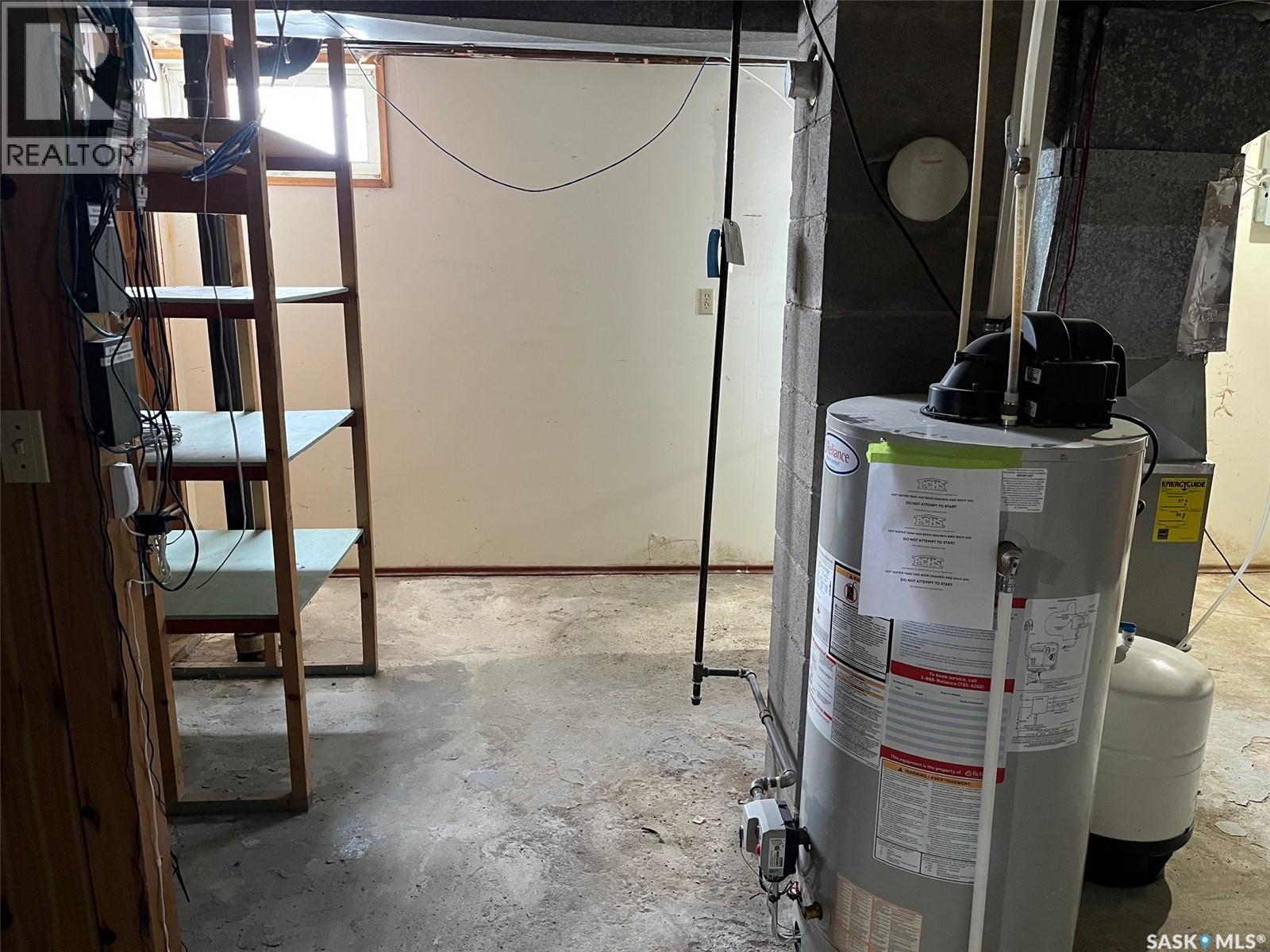 404 Central Avenue, Montmartre, Saskatchewan  S0G 3M0 - Photo 23 - SK025438