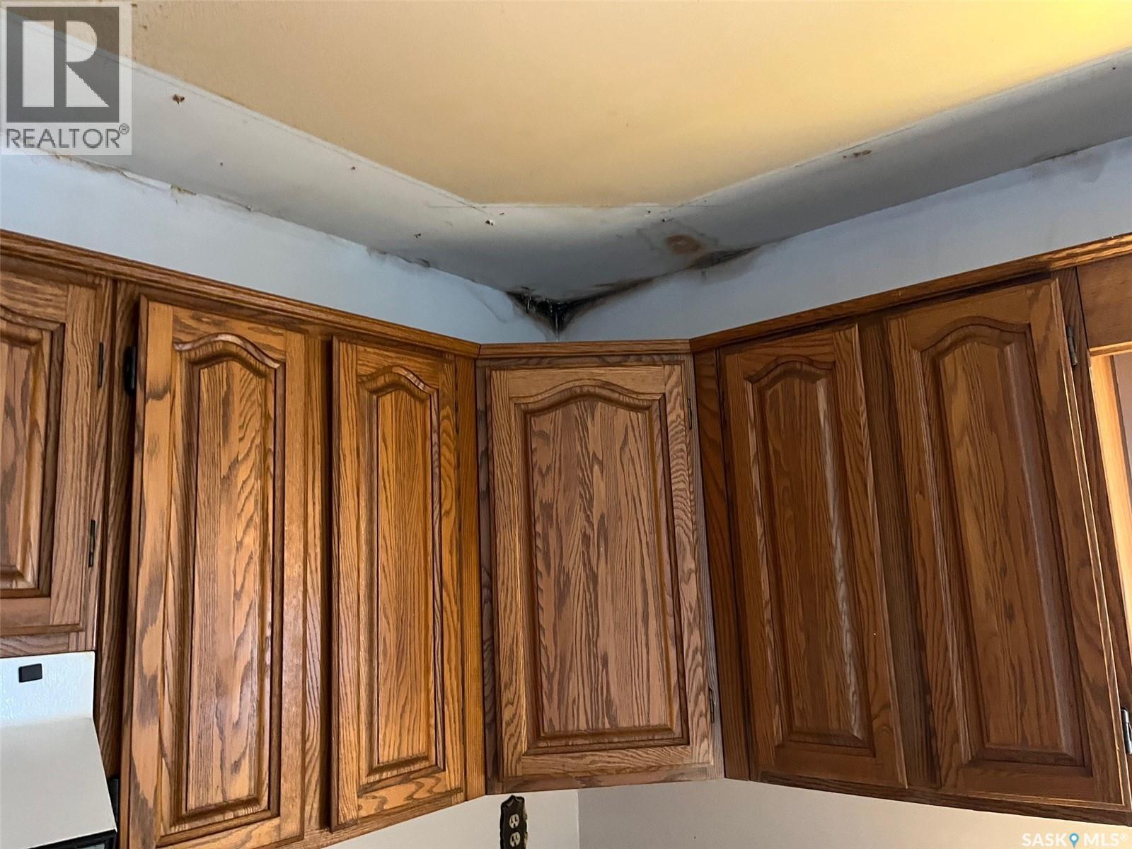 404 Central Avenue, Montmartre, Saskatchewan  S0G 3M0 - Photo 18 - SK025438