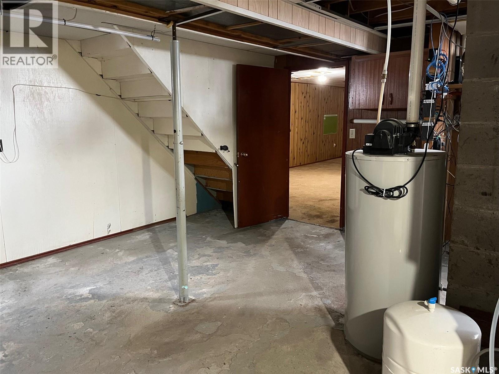 404 Central Avenue, Montmartre, Saskatchewan  S0G 3M0 - Photo 29 - SK025438