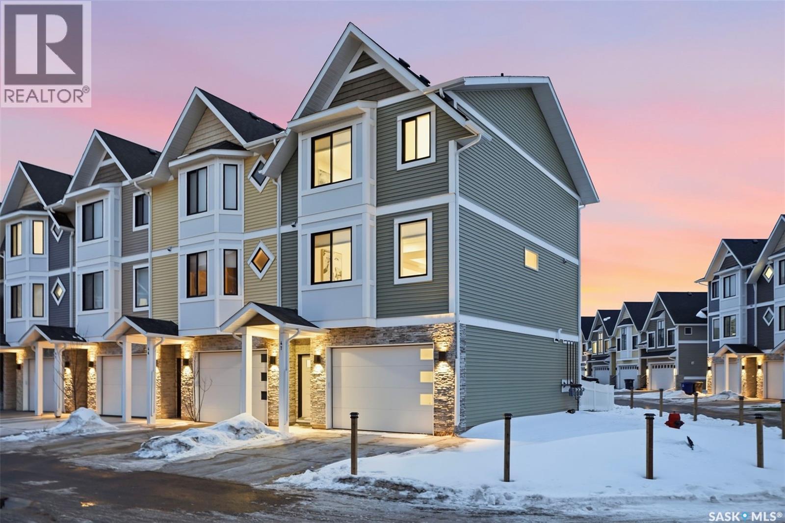 47 900 St Andrews Lane, Warman, Saskatchewan  S0K 4S4 - Photo 33 - SK027163