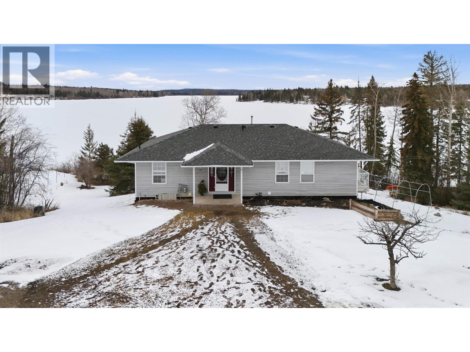 2448 CLARA ROAD, 150 Mile House, British Columbia