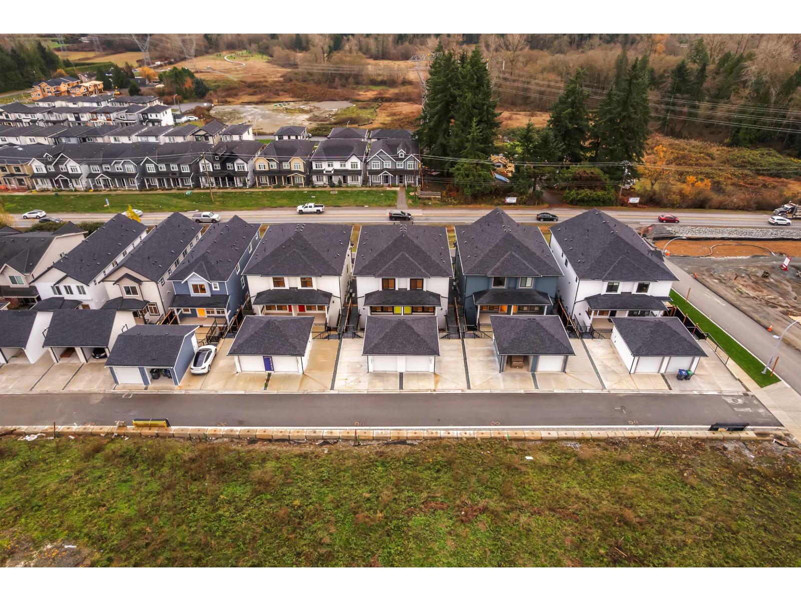 16677 16 Avenue, Surrey, British Columbia  V3S 9X7 - Photo 4 - R3097685