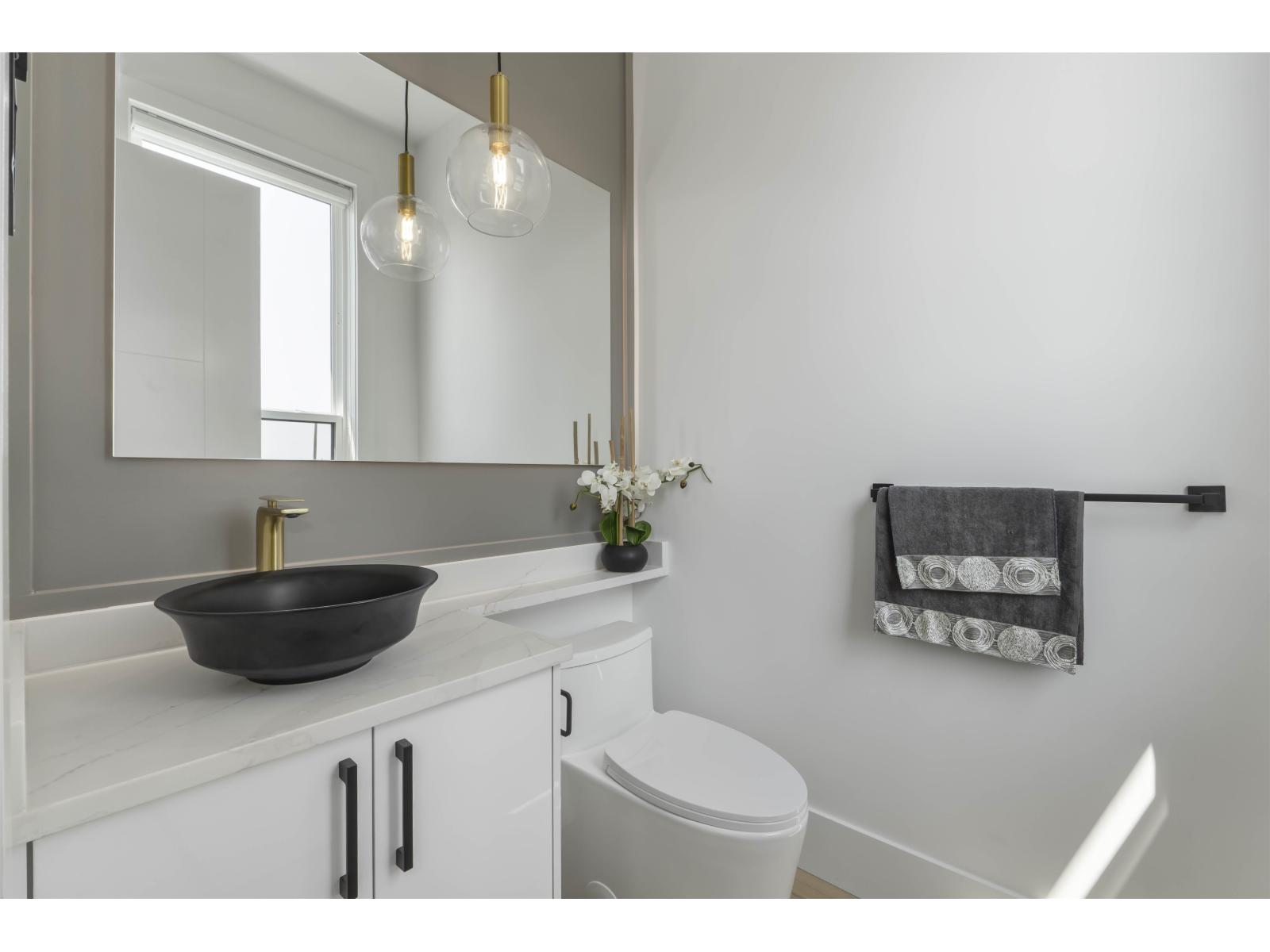 16677 16 Avenue, Surrey, British Columbia  V3S 9X7 - Photo 15 - R3097685