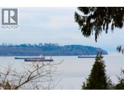 2338 OTTAWA AVENUE, West Vancouver, British Columbia