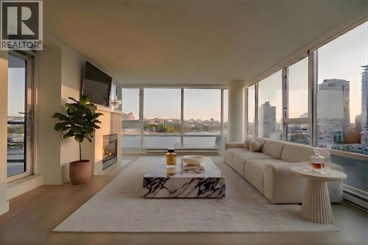 1507 1033 MARINASIDE CRESCENT, Vancouver, British Columbia