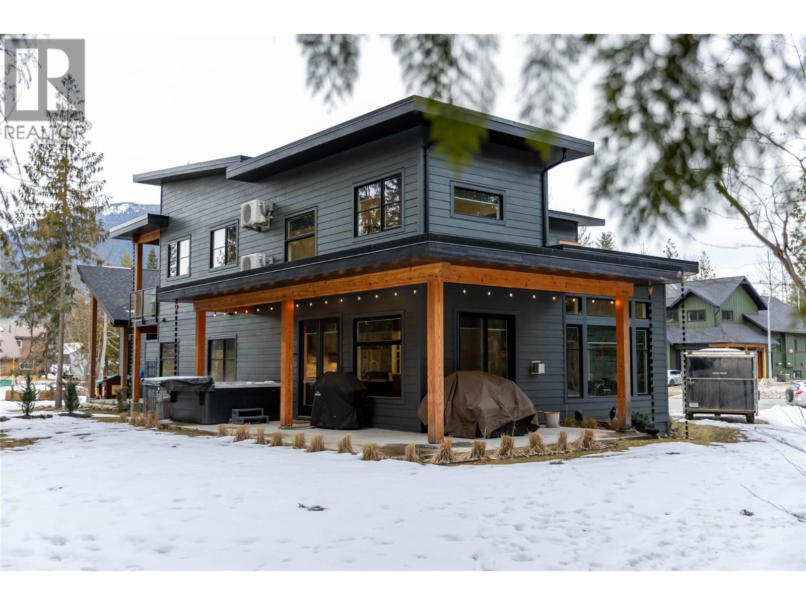 1005 Williams Gate Lane, Revelstoke, British Columbia  V0E 2S1 - Photo 7 - 10378676