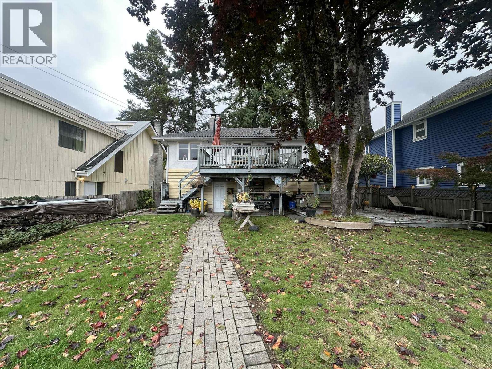 313 E 13th Street, North Vancouver, British Columbia  V7L 2L8 - Photo 4 - R3097931