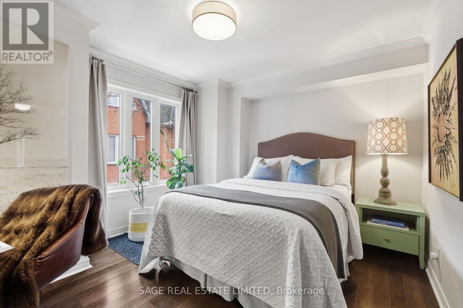 6 Old Trillium Lane, Toronto, Ontario  M5A 4T2 - Photo 15 - C12864378