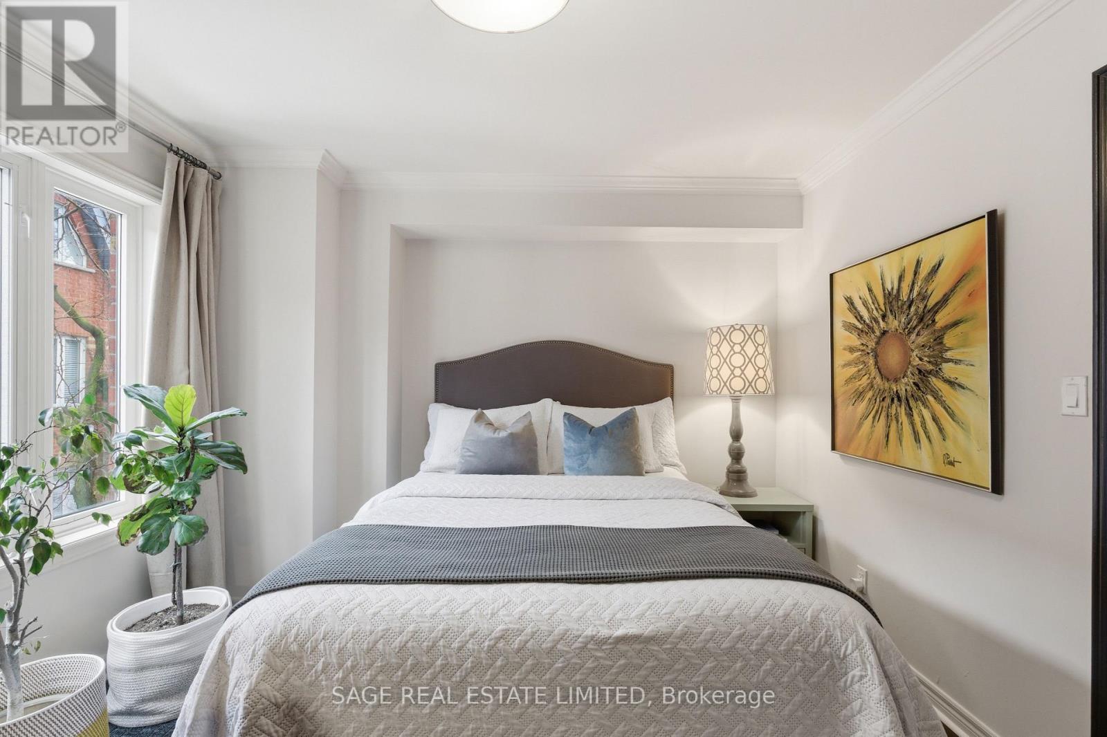 6 Old Trillium Lane, Toronto, Ontario  M5A 4T2 - Photo 16 - C12864378