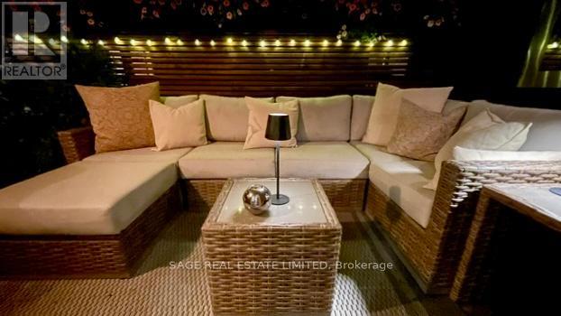 6 Old Trillium Lane, Toronto, Ontario  M5A 4T2 - Photo 49 - C12864378