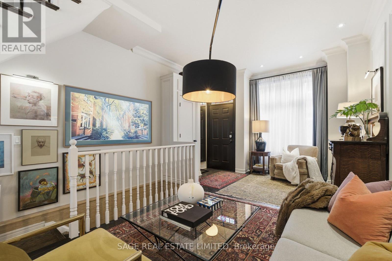 6 Old Trillium Lane, Toronto, Ontario  M5A 4T2 - Photo 7 - C12864378