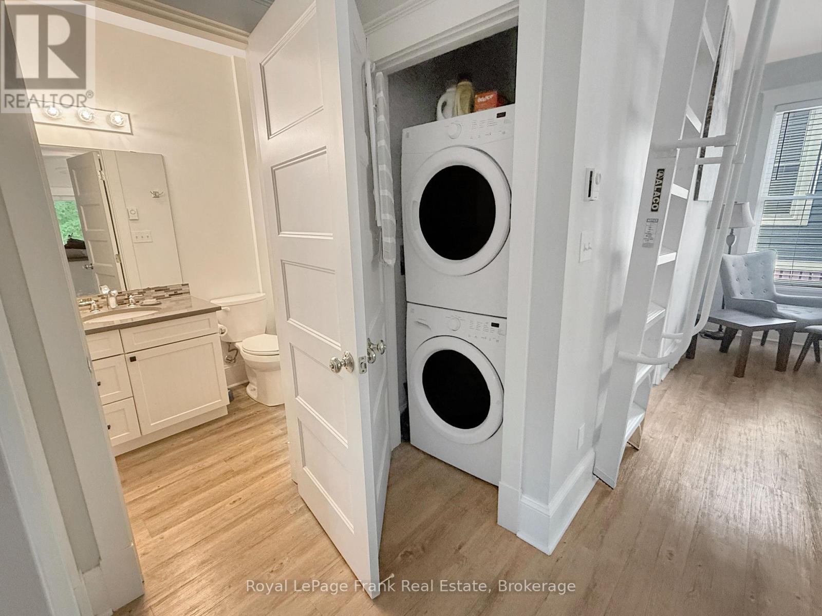 209 - 50 Hollow Lane, Prince Edward County, Ontario  K8N 4Z4 - Photo 21 - X12598896