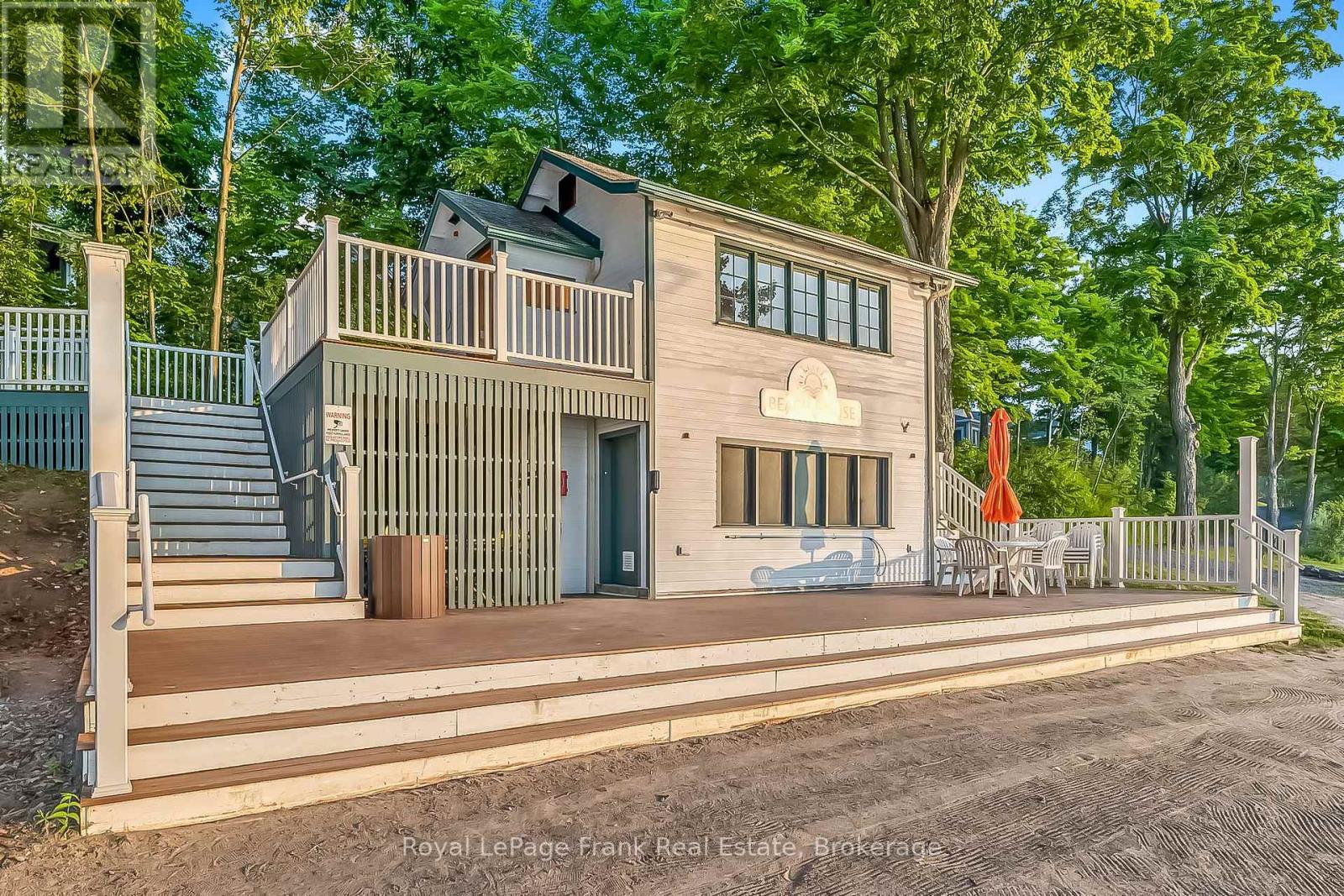 215 - 5 Hollow Lane, Prince Edward County, Ontario  K0K 1P0 - Photo 37 - X12657852