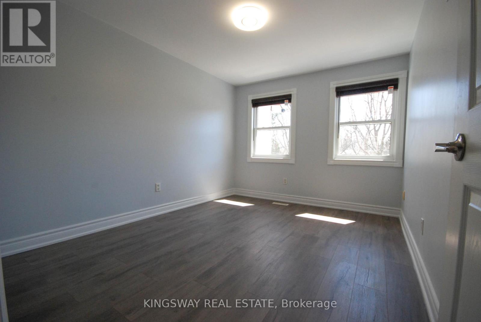 1009 Raintree Lane, Mississauga, Ontario  L5H 3Y5 - Photo 17 - W12864348