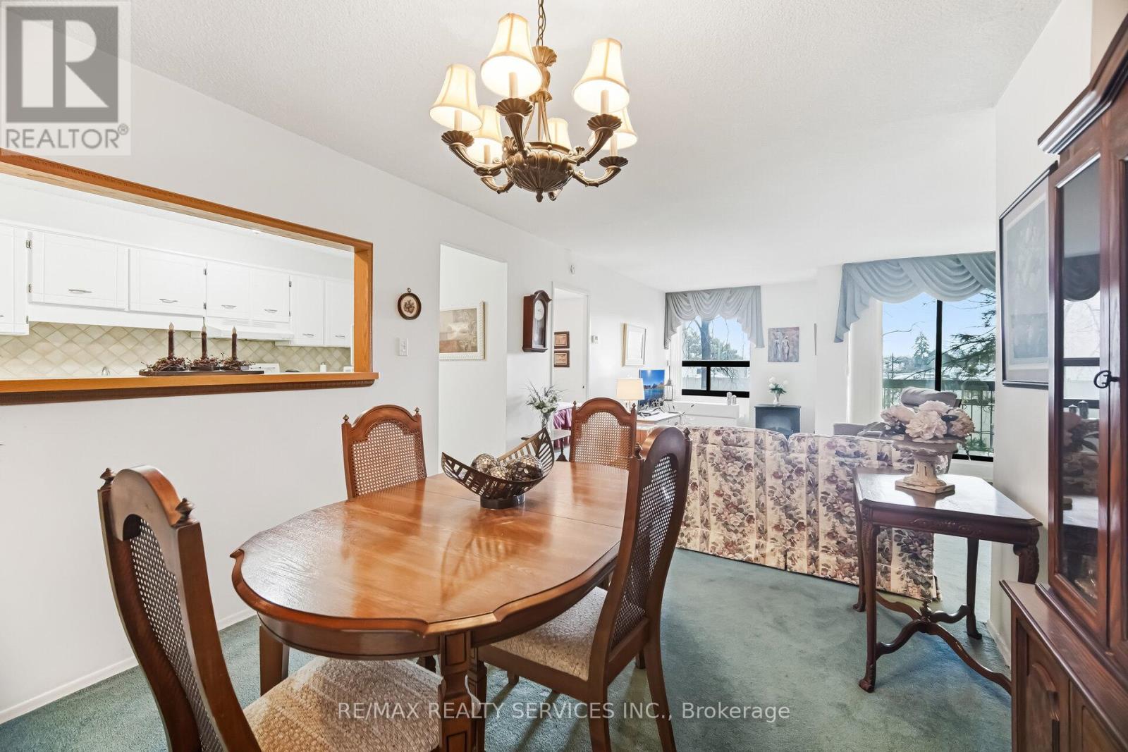 201 - 20 Mississauga Valley Boulevard, Mississauga, Ontario  L5A 3S1 - Photo 18 - W12864374