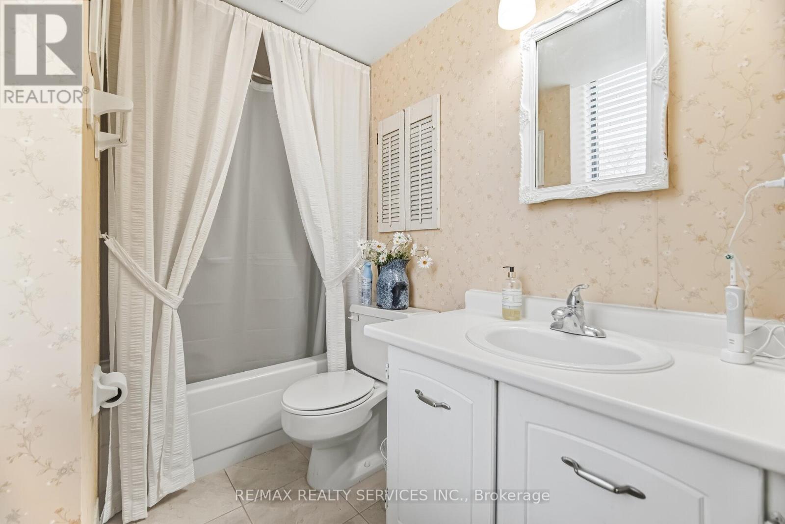 201 - 20 Mississauga Valley Boulevard, Mississauga, Ontario  L5A 3S1 - Photo 27 - W12864374