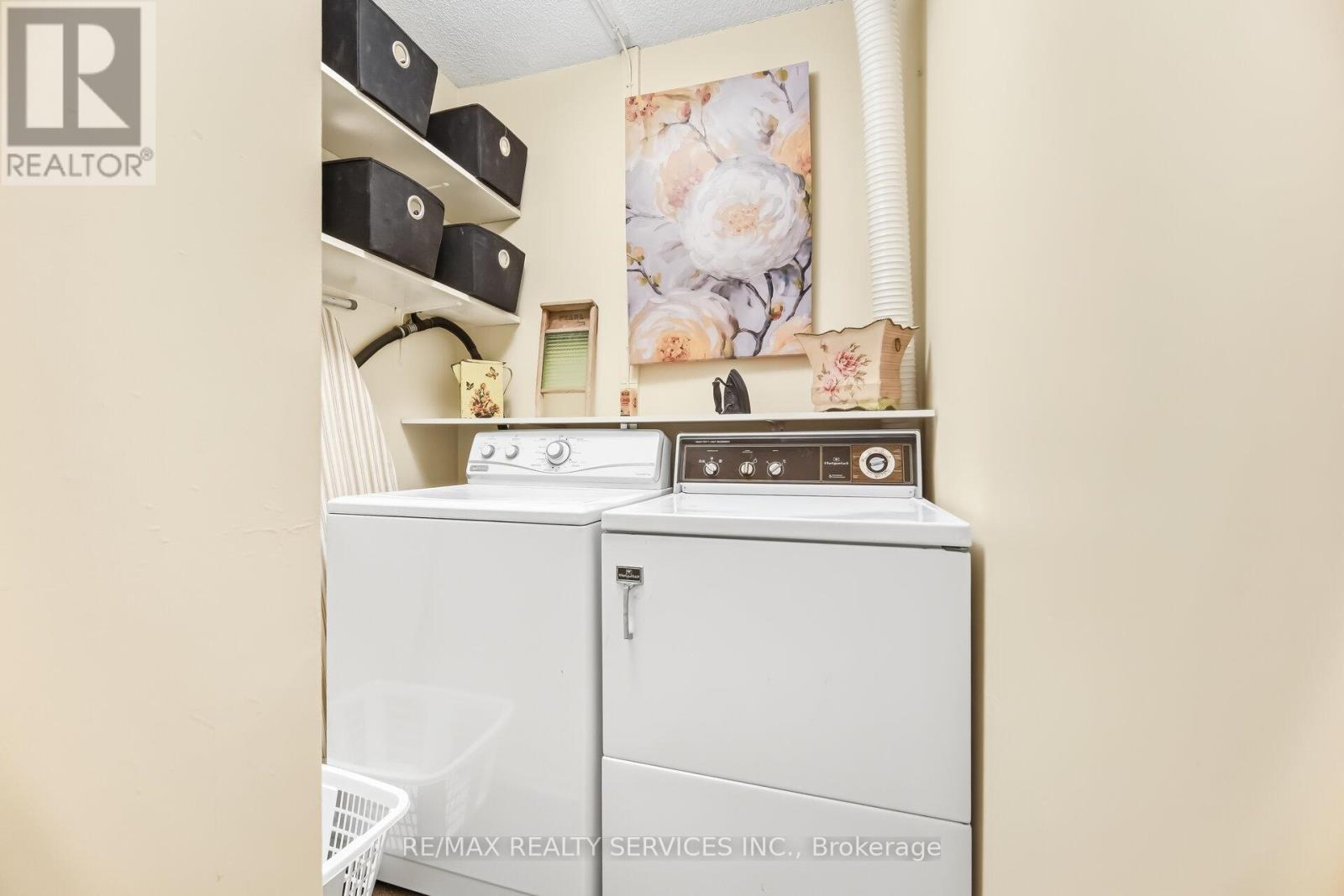 201 - 20 Mississauga Valley Boulevard, Mississauga, Ontario  L5A 3S1 - Photo 32 - W12864374