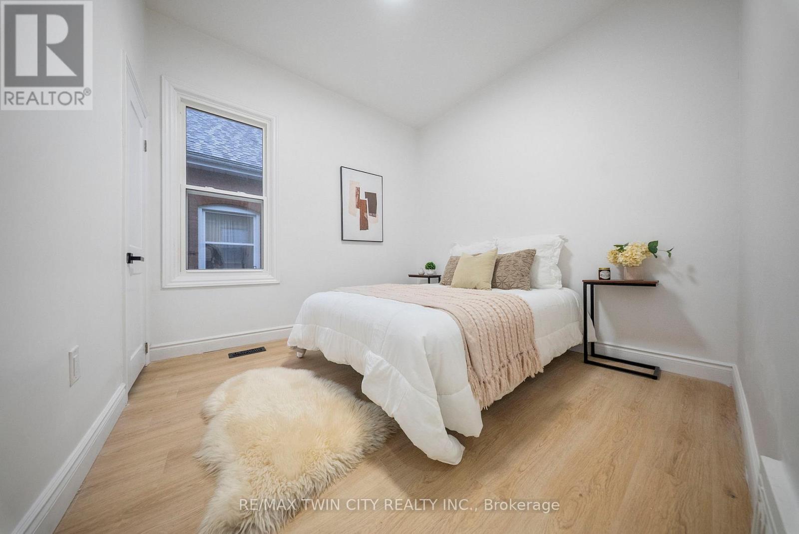 8 Main Street, Brantford, Ontario  N3R 3X2 - Photo 20 - X12864364