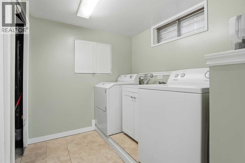 2004 18 Street Nw, Calgary, Alberta  T2M 3T1 - Photo 25 - A2279441