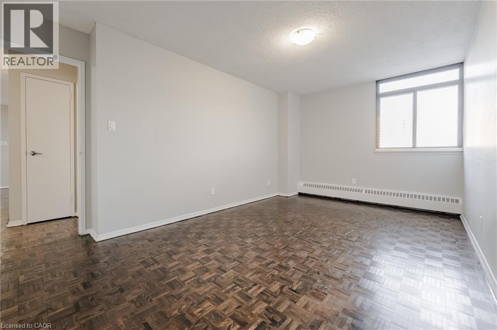 770 Hager Avenue Unit# 404, Burlington, Ontario  L7S 1X1 - Photo 9 - 40794618