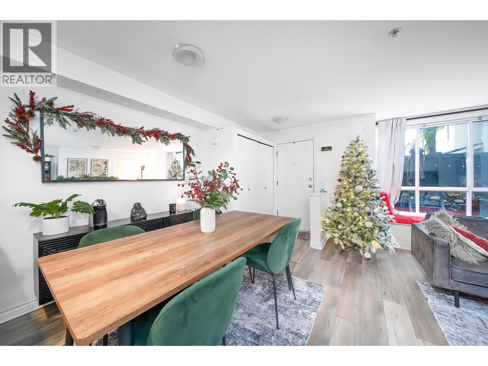 7313 Magnolia Terrace, Burnaby, British Columbia  V5E 4N3 - Photo 11 - R3097924