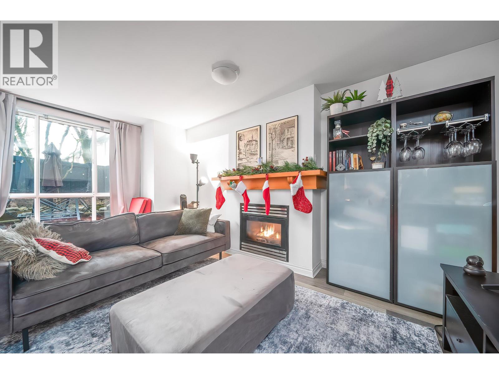 7313 Magnolia Terrace, Burnaby, British Columbia  V5E 4N3 - Photo 5 - R3097924