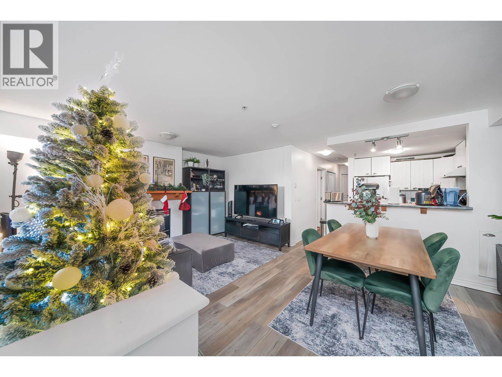 7313 Magnolia Terrace, Burnaby, British Columbia  V5E 4N3 - Photo 8 - R3097924