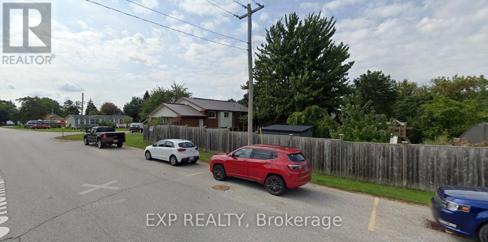 597 Gold Street, Warwick, Ontario  N0M 2S0 - Photo 4 - X12864380