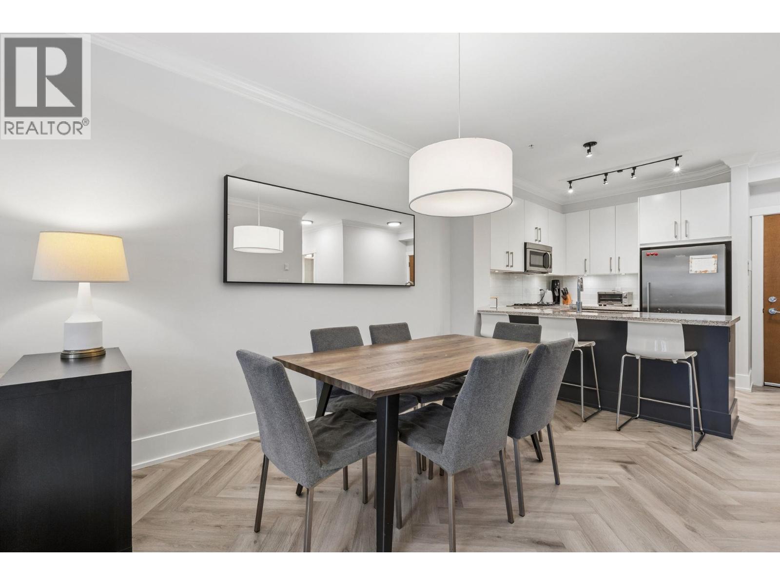 107 159 W 22nd Street, North Vancouver, British Columbia  V7M 0B6 - Photo 2 - R3097833