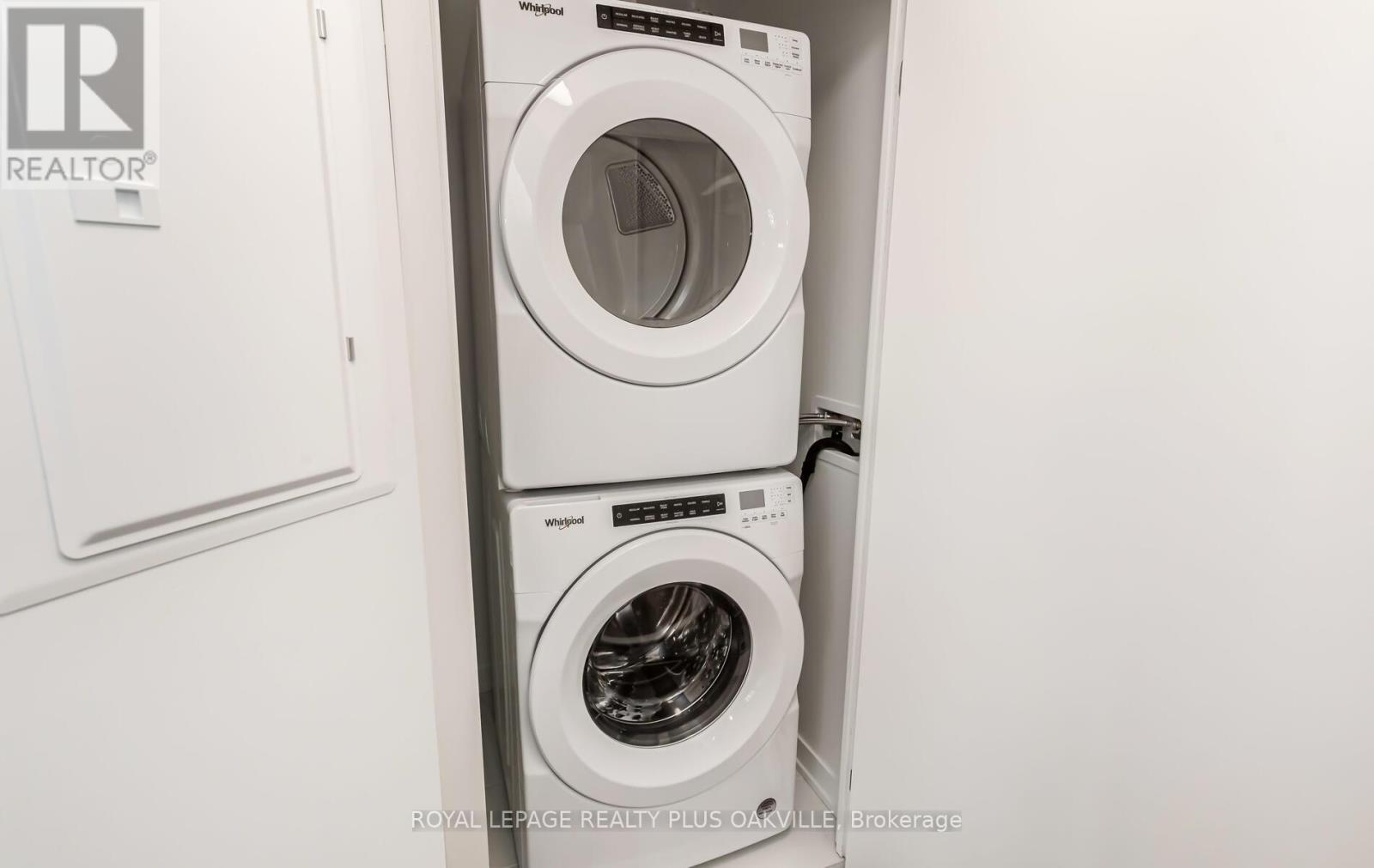 425 - 405 Dundas Street, Oakville, Ontario  L6M 5P9 - Photo 35 - W12864330