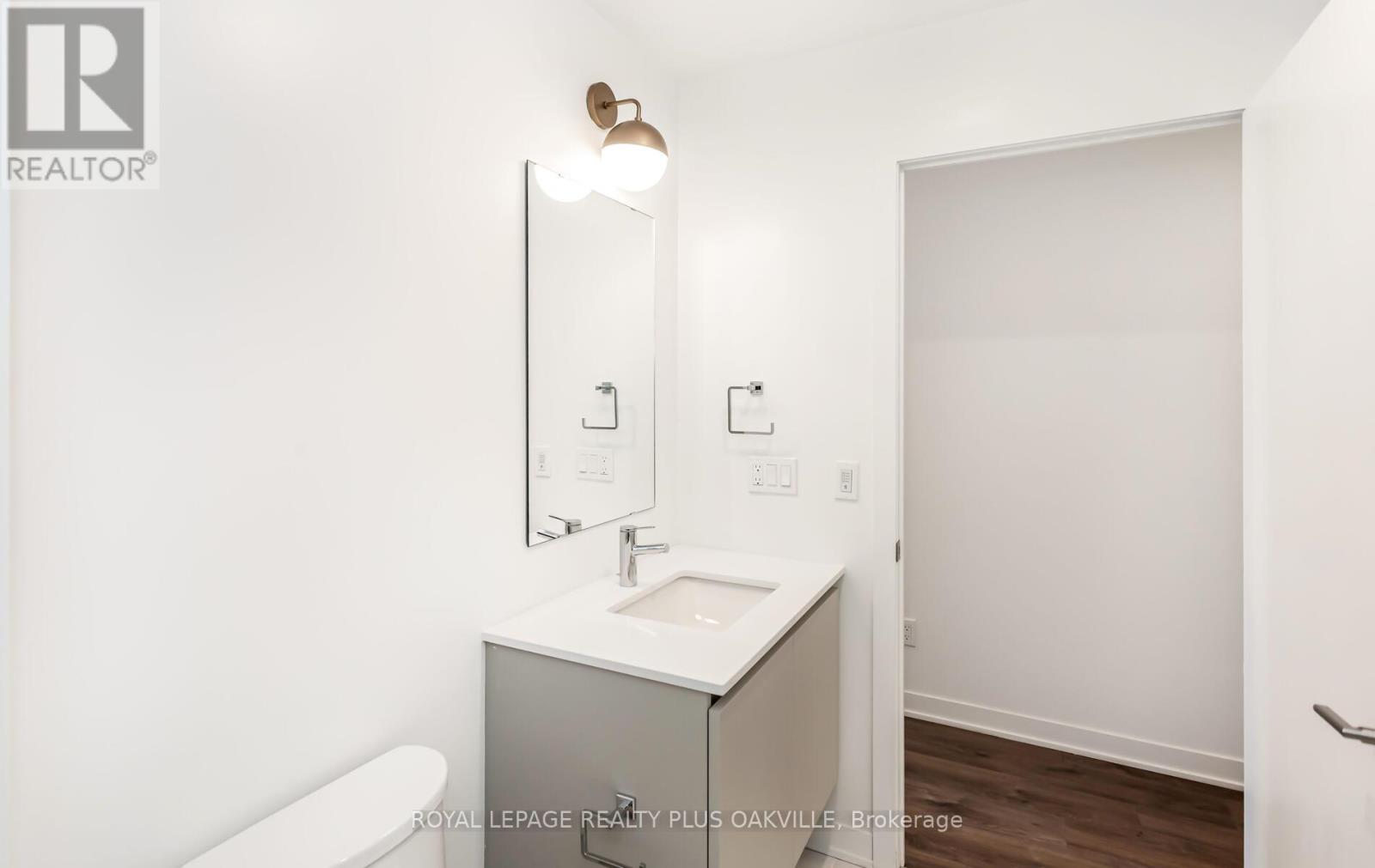 425 - 405 Dundas Street, Oakville, Ontario  L6M 5P9 - Photo 27 - W12864330