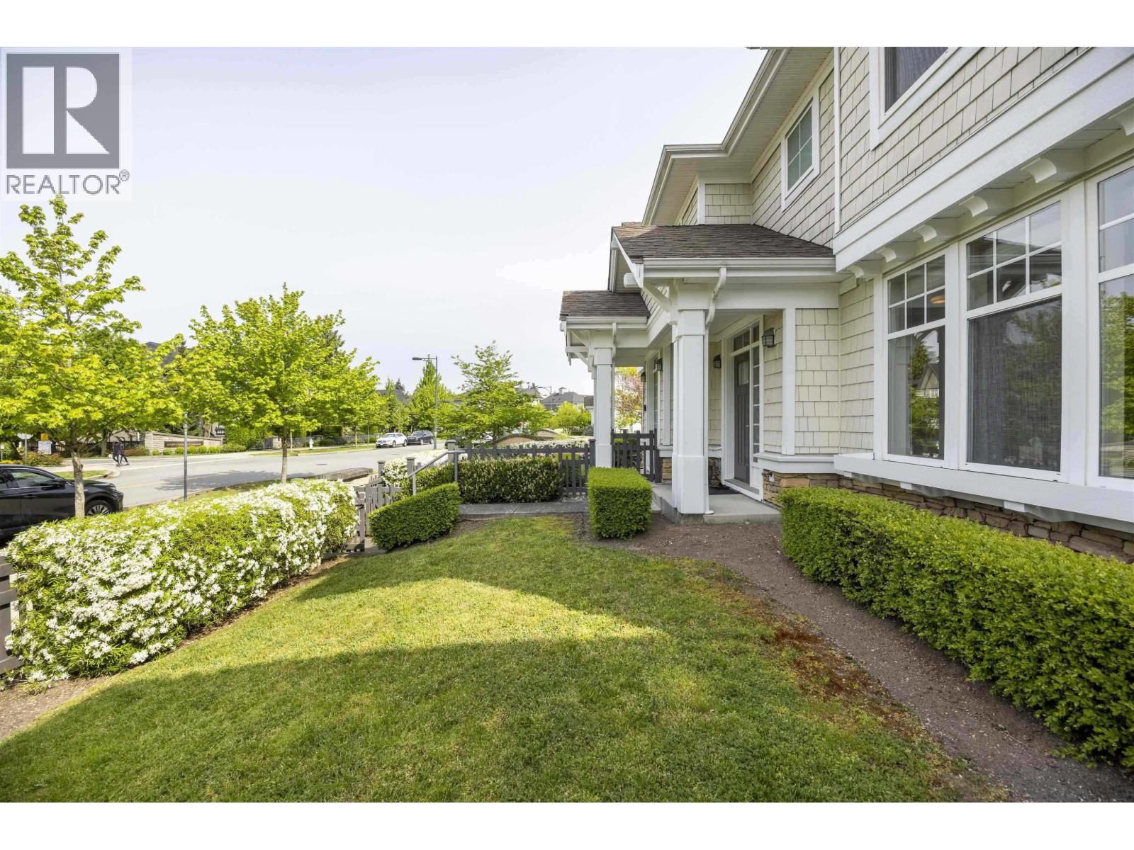 172 Ontario Place, Vancouver, British Columbia  V5W 1S2 - Photo 3 - R3097919