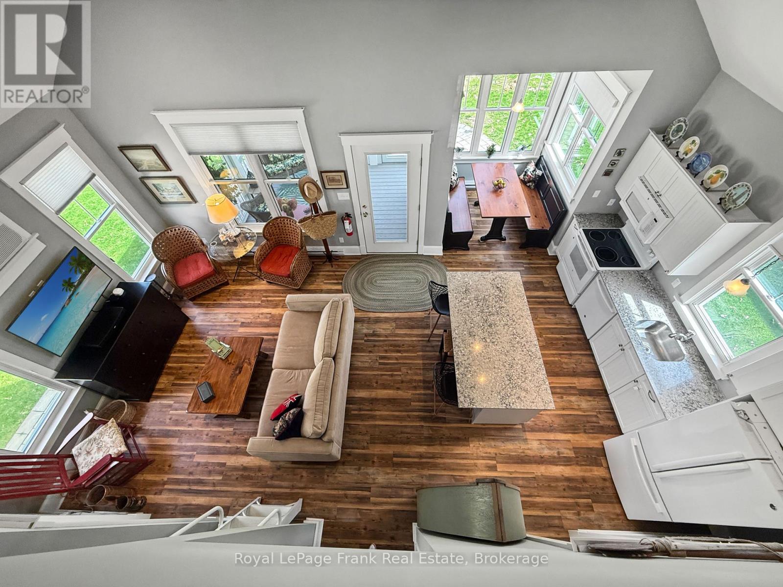 222 - 17 Hollow Lane, Prince Edward County, Ontario  K0K 1P0 - Photo 17 - X12498790