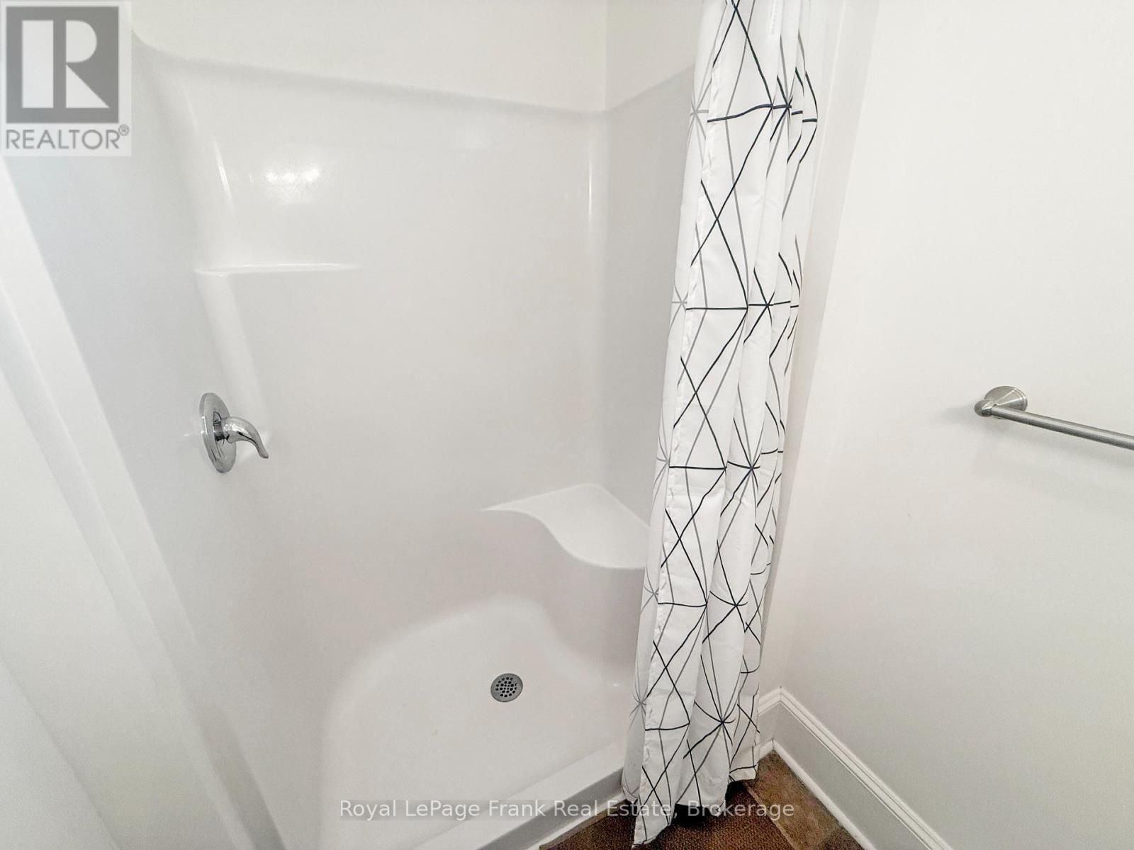 199 - 32 Hollow Lane, Prince Edward County, Ontario  K0K 1P0 - Photo 15 - X12664542