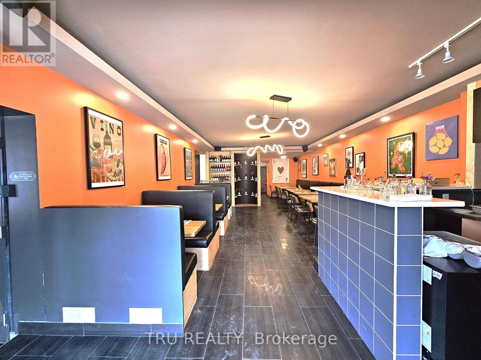 826 Somerset Street W, Ottawa, Ontario  K1S 4N2 - Photo 12 - X12864388