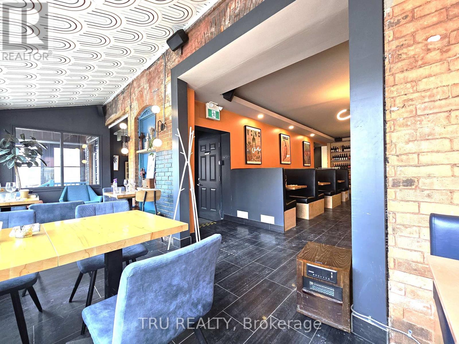 826 Somerset Street W, Ottawa, Ontario  K1S 4N2 - Photo 13 - X12864388