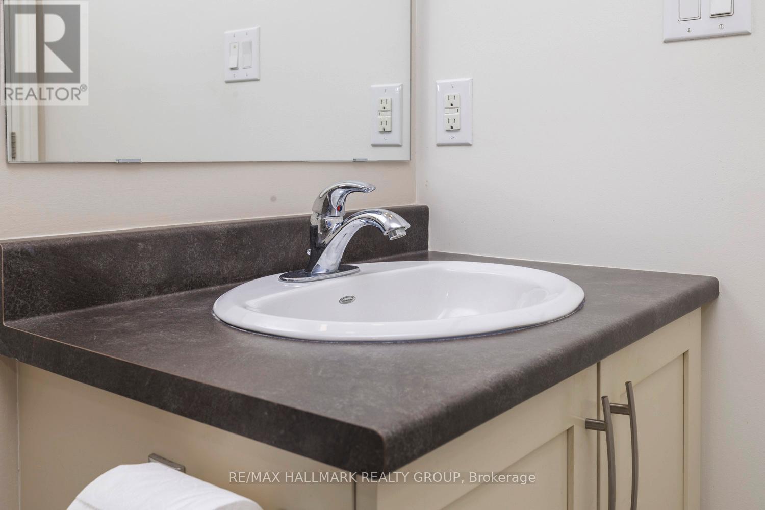 309 - 141 Potts Private, Ottawa, Ontario  K4A 0N7 - Photo 17 - X12864404